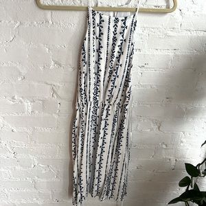 En Creme-White and Blue Pattern Halter dress